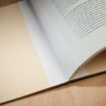 Lineco Quick Bind Tape – Διπλή λινή ταινία γρήγορου δεσίματος φυλλαδίων